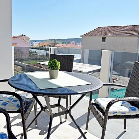 Apartman Barbara Trogir Exterior photo